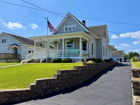 205 Lincoln Ave, Bedford, IN 47421