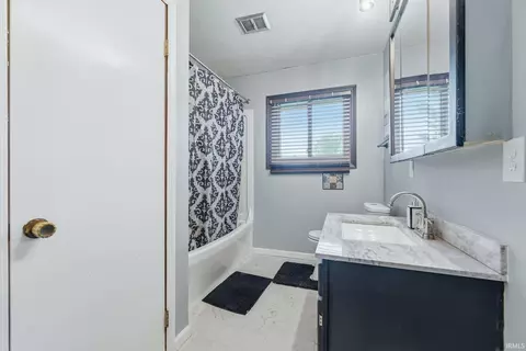 Bath - 5880 N 170 Rd, Howe, IN 46746 photo 1 of 2