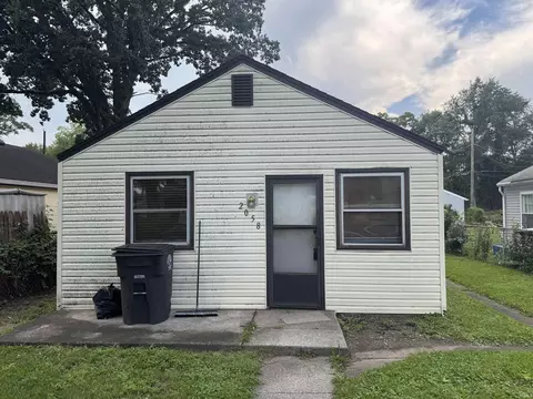 2058 Pauline St, Fort Wayne, IN 46802