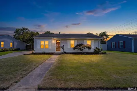 712 Lexington Rd, Evansville, IN 47710