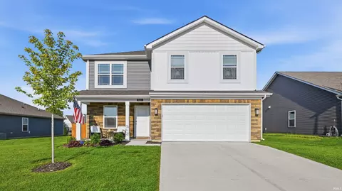 822 Carson Ln, Greenfield, IN 46140