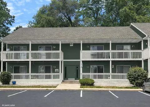 18065 Bulla Rd # -B, South Bend, IN 46635