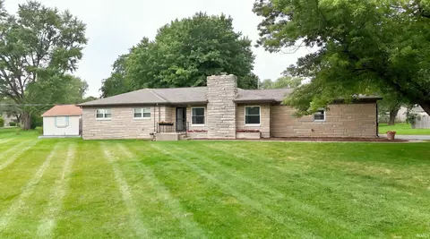 6226 E Hills Rd, Fort Wayne, IN 46804