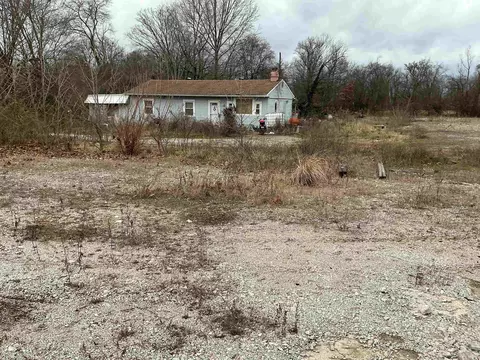2622 N Kerth Ave, Evansville, IN 47711