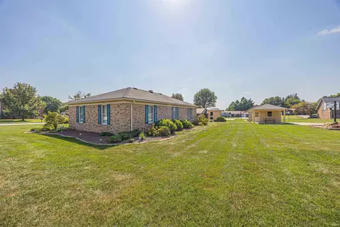 Exterior - 322 E 24th St, Ferdinand, IN 47532 photo 1 of 3
