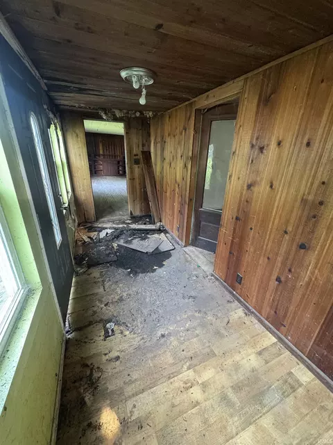 940 Newby St, Mitchell, IN 47446 photo 5