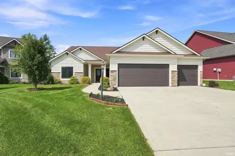 178 Begonia Ct, Fort Wayne, IN 46814