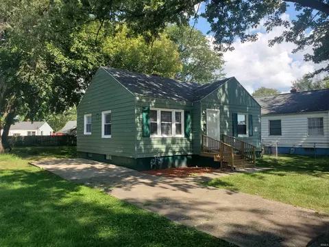3817 Belle Vis, South Bend, IN 46619