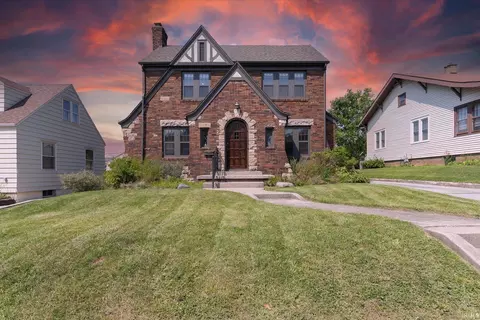 1839 Kenwood Ave, Fort Wayne, IN 46805