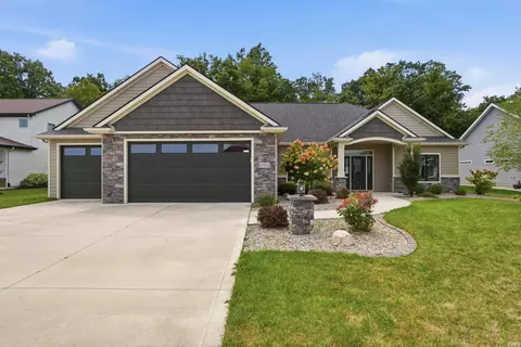 2906 Leon Cv, Fort Wayne, IN 46845