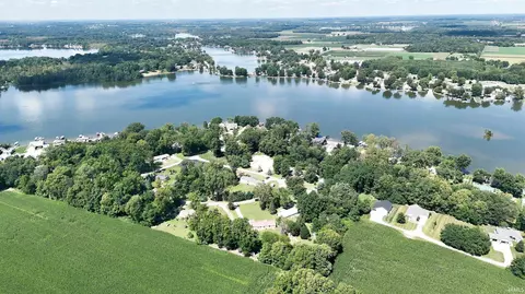7755 S 178 E, Wolcottville, IN 46795
