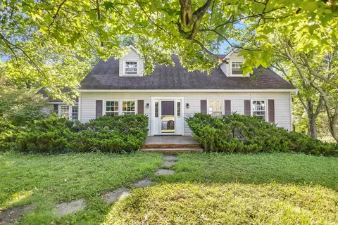 4520 E Cambridge Ct, Bloomington, IN 47408