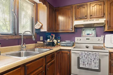 Kitchen - 115 Hel Mar Dr, Mitchell, IN 47446 photo 6 of 7