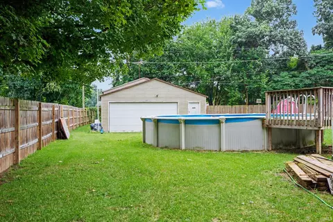 Exterior - 30798 Oakcrest Dr, Granger, IN 46530 photo 4 of 4