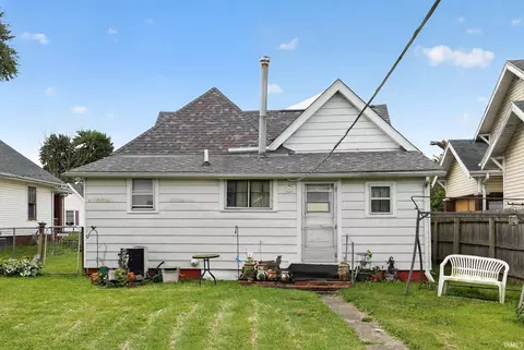 Exterior - 4 E Freeman St, Frankfort, IN 46041 photo 5 of 13