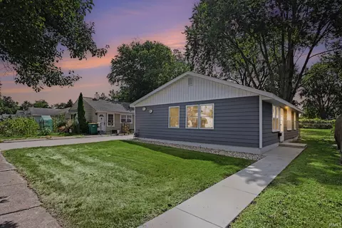 135 Palau Ave, Mishawaka, IN 46545