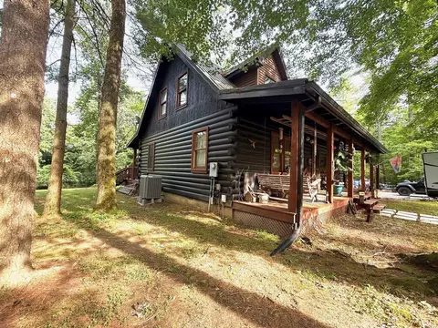 Exterior - 8 Spice Valley Ct, Mitchell, IN 47446 photo 5 of 19