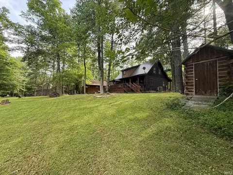 Exterior - 8 Spice Valley Ct, Mitchell, IN 47446 photo 13 of 19