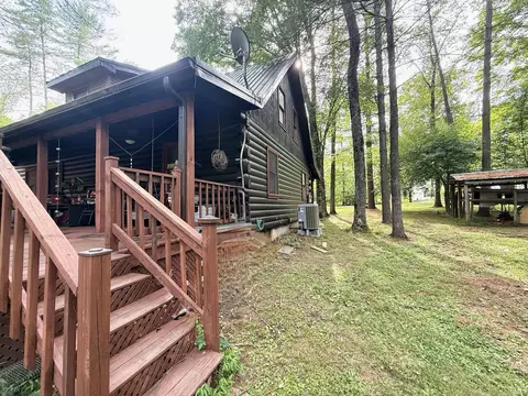 Exterior - 8 Spice Valley Ct, Mitchell, IN 47446 photo 6 of 19