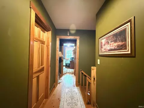 Entry Way - 8 Spice Valley Ct, Mitchell, IN 47446 photo 2 of 2