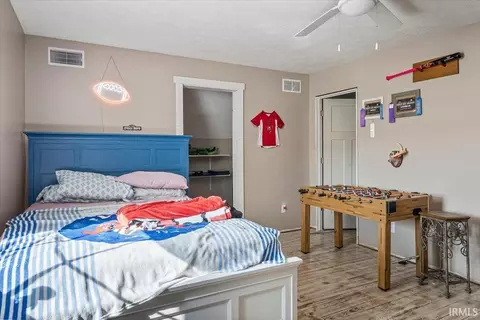 Bedroom - 117 N Elm St, Modoc, IN 47358 photo 3 of 6