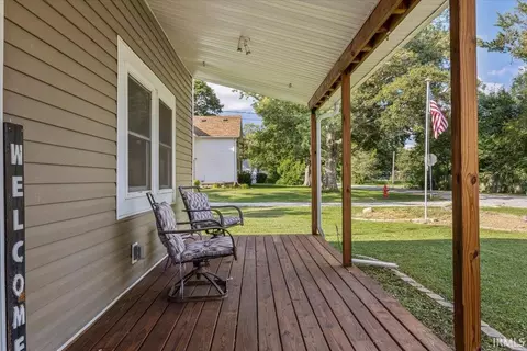 Exterior - 117 N Elm St, Modoc, IN 47358 photo 3 of 5