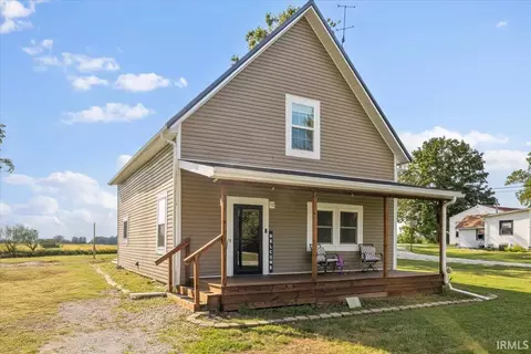 Exterior - 117 N Elm St, Modoc, IN 47358 photo 2 of 5