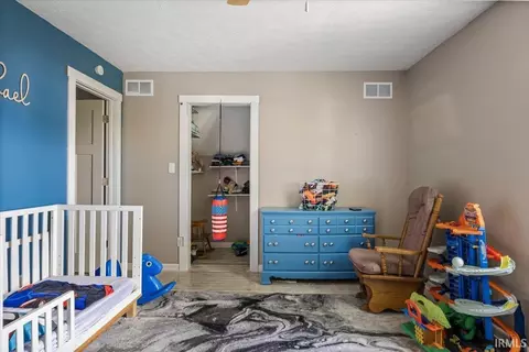 Bedroom - 117 N Elm St, Modoc, IN 47358 photo 5 of 6