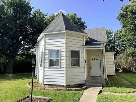 111 E South G St, Gas City, IN 46933