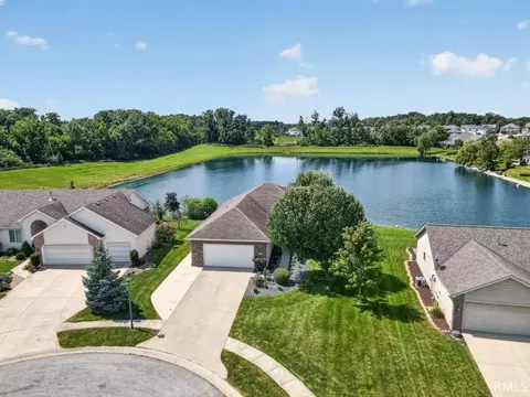 825 Windpoint Ct, Fort Wayne, IN 46818