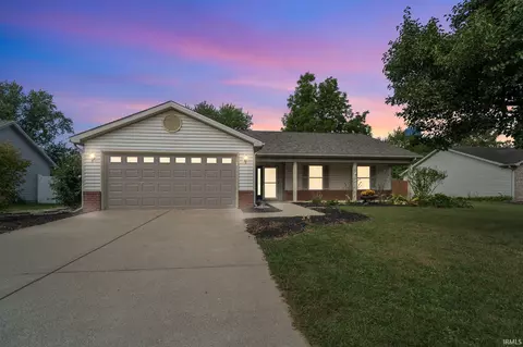 6082 Flintlock Dr, West Lafayette, IN 47906