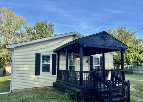 1808 Wabash St, Vincennes, IN 47591