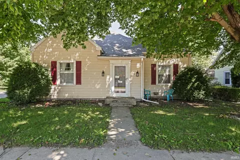 200 Elm St, Gaston, IN 47342