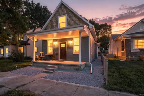 303 S Main St, Jonesboro, IN 46938