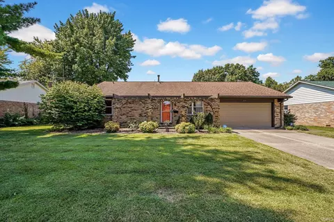 225 Indian Trl, Evansville, IN 47715