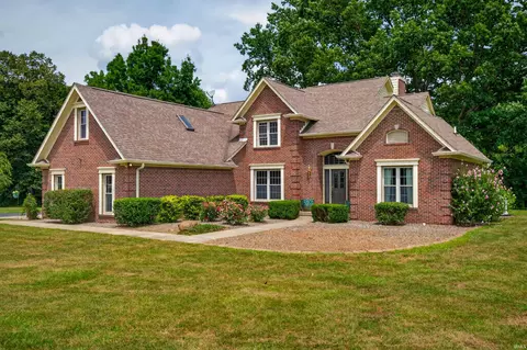 2508 W Indian Creek Rd, Trafalgar, IN 46181