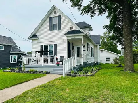 608 W William St, Kendallville, IN 46755