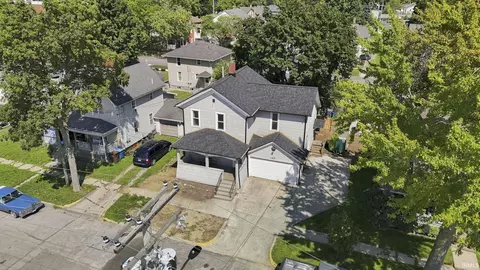 View/Area - 212 E 6th St, Auburn, IN 46706 photo 1 of 6