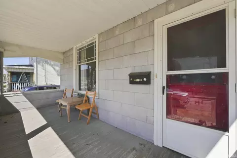 Exterior - 212 E 6th St, Auburn, IN 46706 photo 1 of 8