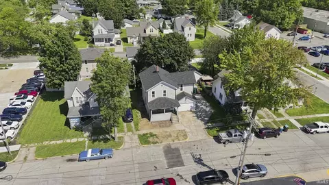 View/Area - 212 E 6th St, Auburn, IN 46706 photo 2 of 6