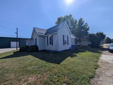 906 Emison Ave, Vincennes, IN 47591