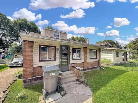 3671 Creston Dr, Indianapolis, IN 46222