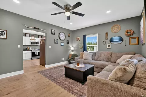 Living - 401 W Grissom Ave, Mitchell, IN 47446 photo 1 of 1