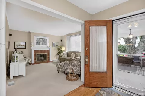 320 E Park Dr, Huntington, IN 46750