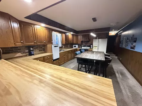 Kitchen - 1360 S 525 E, Lagrange, IN 46761 photo 1 of 3