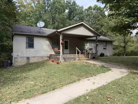176 Ann Dr, Nashville, IN 47448
