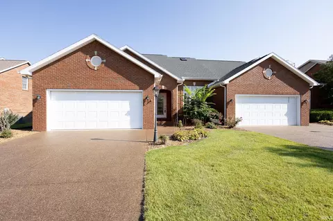 4506 Sierra Dr, Boonville, IN 47601