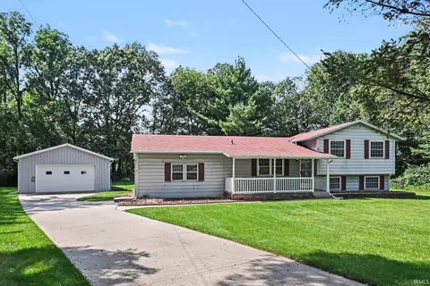 52917 Carol St, Bristol, IN 46507