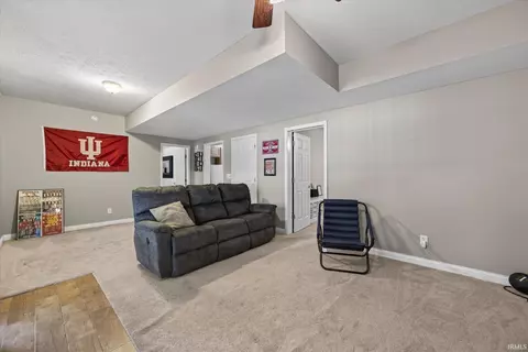 Entry Way - 3147 E Mattatha Dr, Bloomington, IN 47401 photo 4 of 6