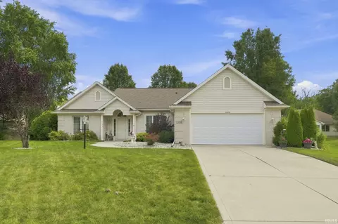 6308 Tree Top Trl, Fort Wayne, IN 46845